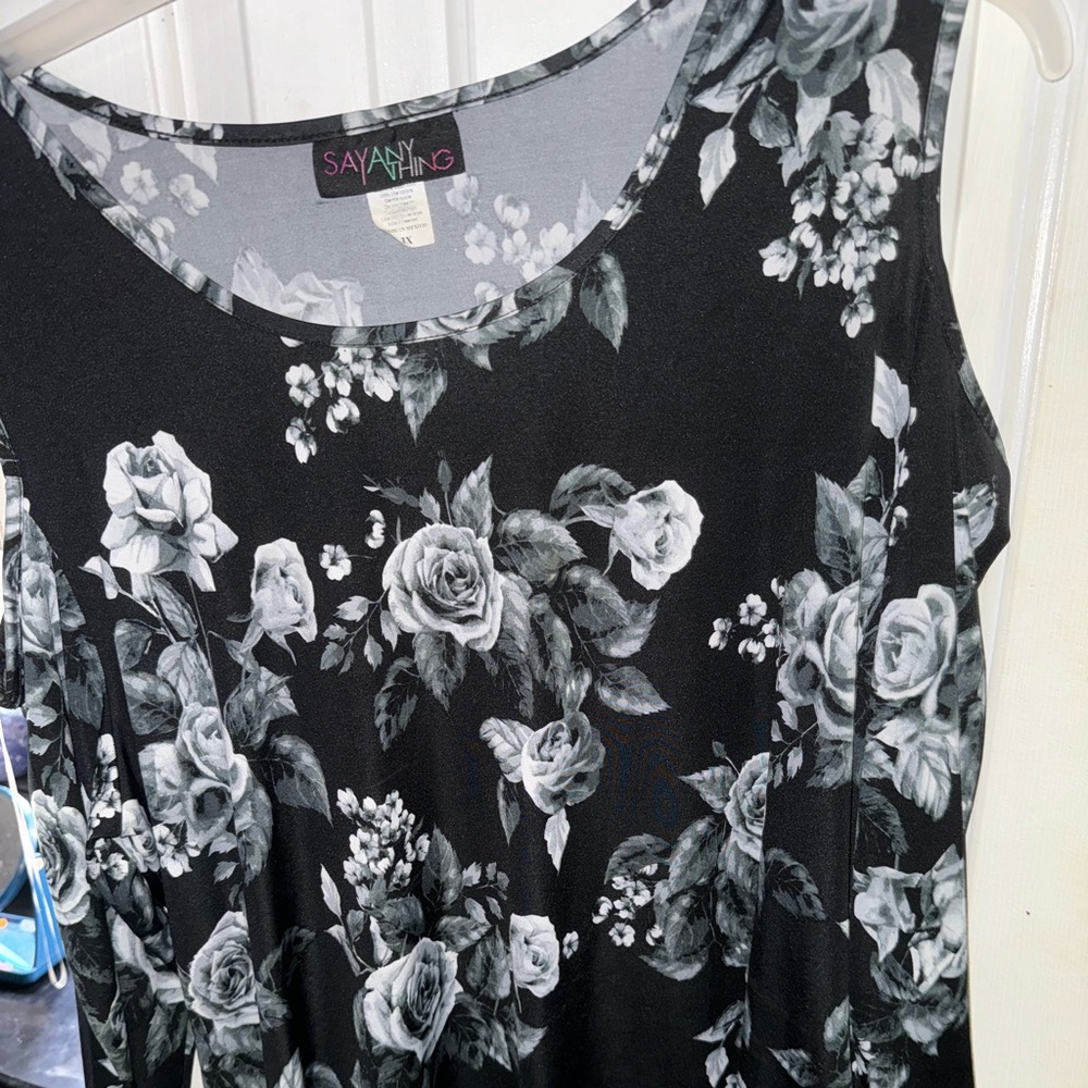 3 x blouse.